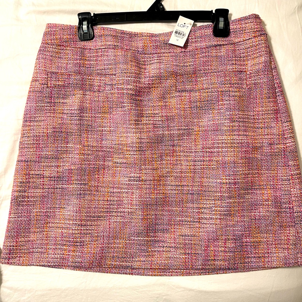 Loft mini skirt